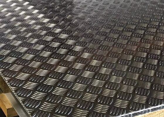 kopen Het opgepoetste In reliëf gemaakte Aluminium betreedt Plaatcomité 3003 6061 T6 8mm 6mm online vervaardiging